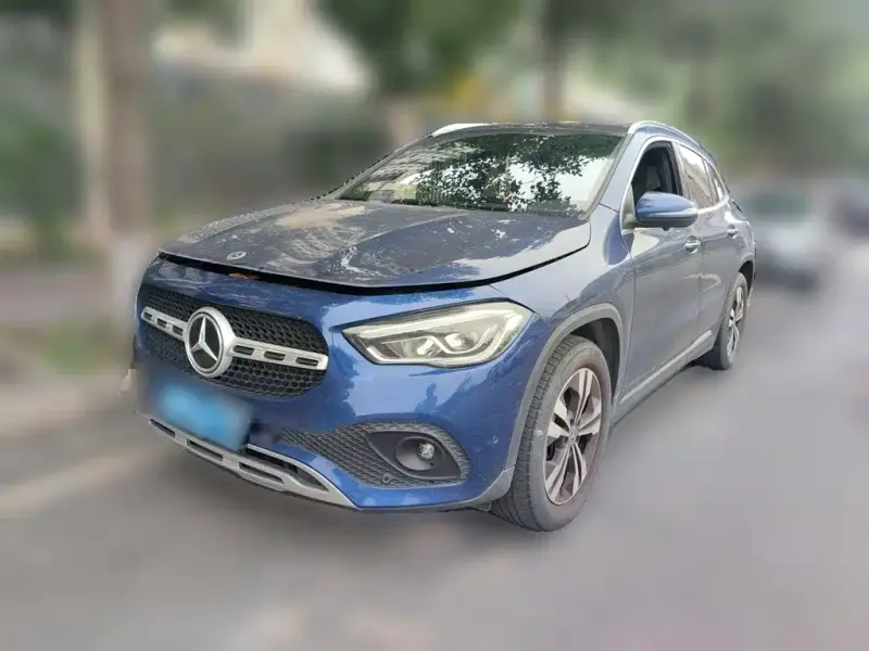 Mercedes-Benz GLA