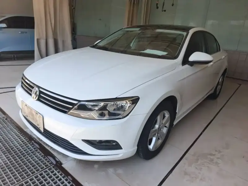 Volkswagen Lamando