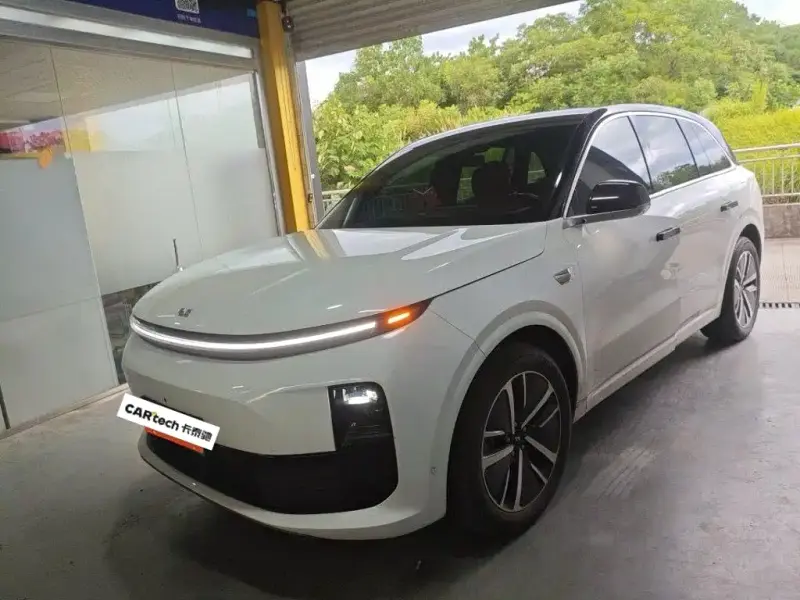 Li Auto L6