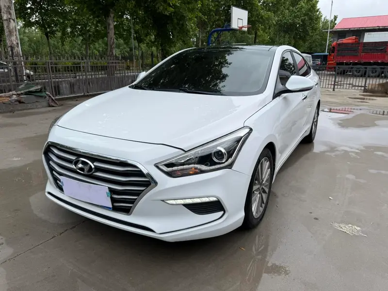 Hyundai Mistra