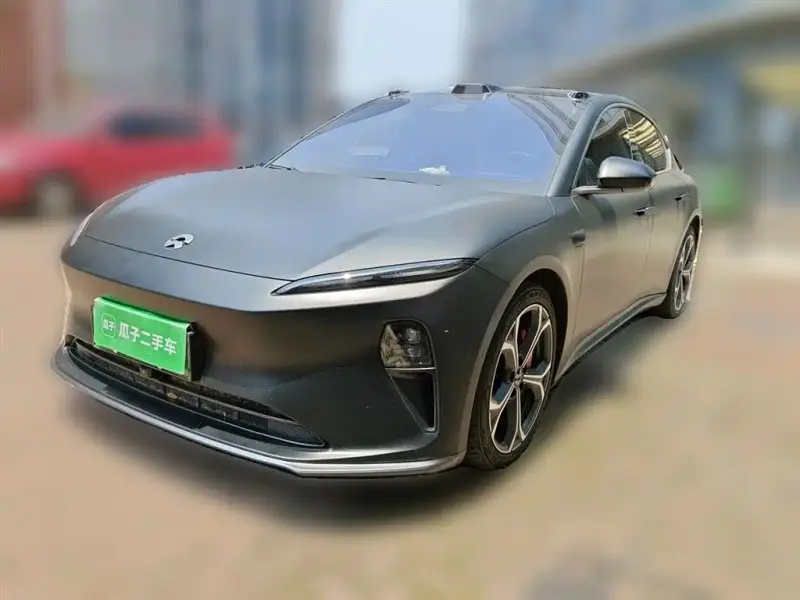 NIO ET5