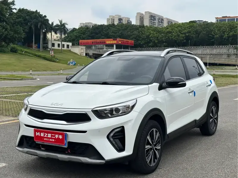 Kia KX1
