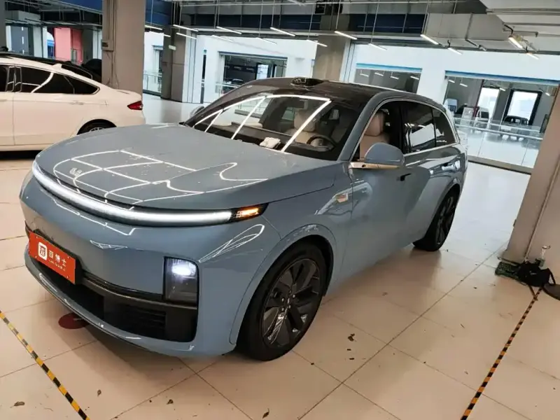 Li Auto L7