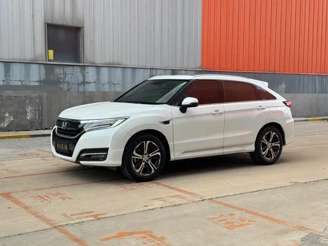 Honda UR-V