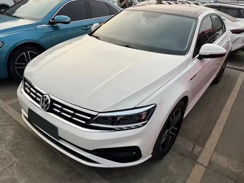 Volkswagen Lamando