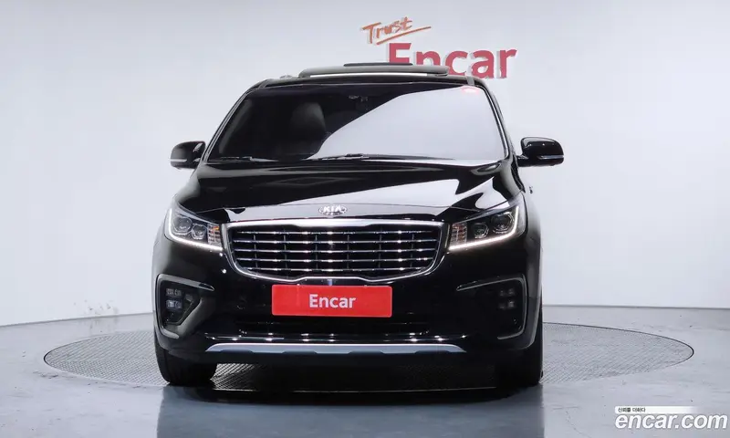 Kia Carnival (Canival)