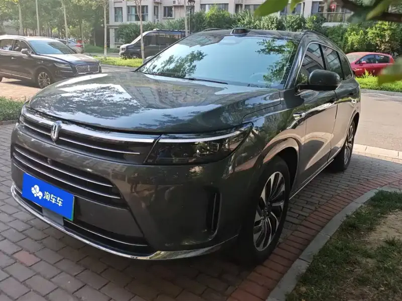 AITO M7