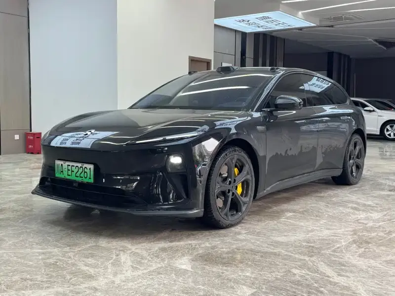 NIO ET5T