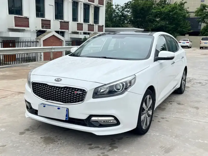 Kia K4