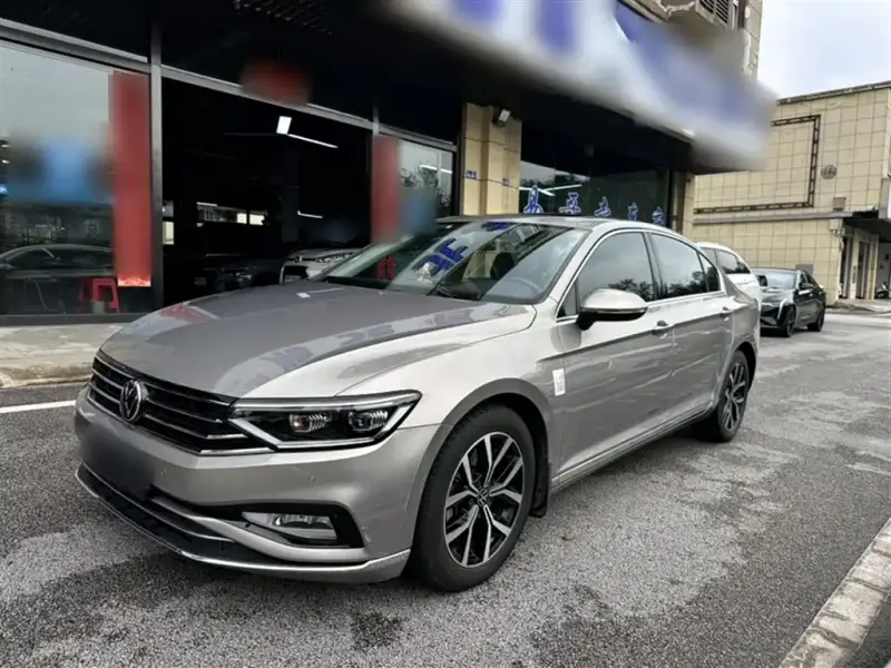 Volkswagen Magotan