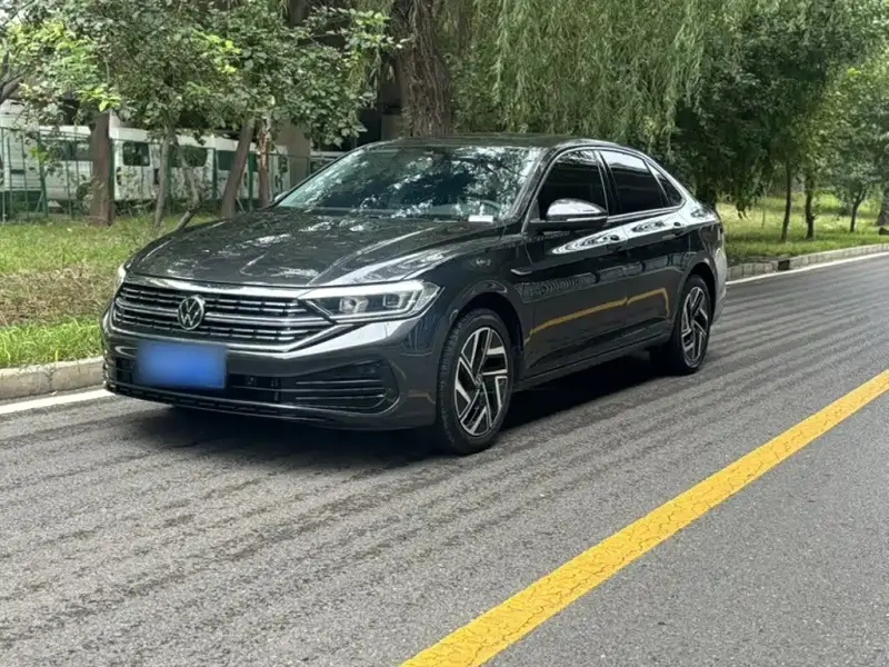 Volkswagen Sagitar