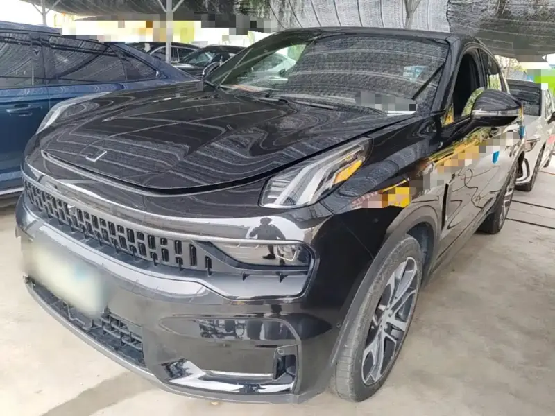 Lynk & Co 05