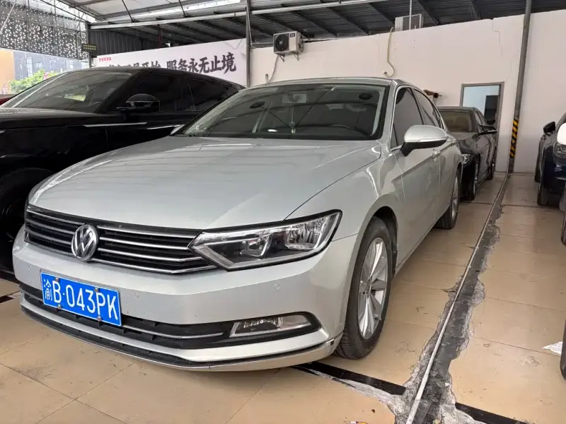 Volkswagen Magotan