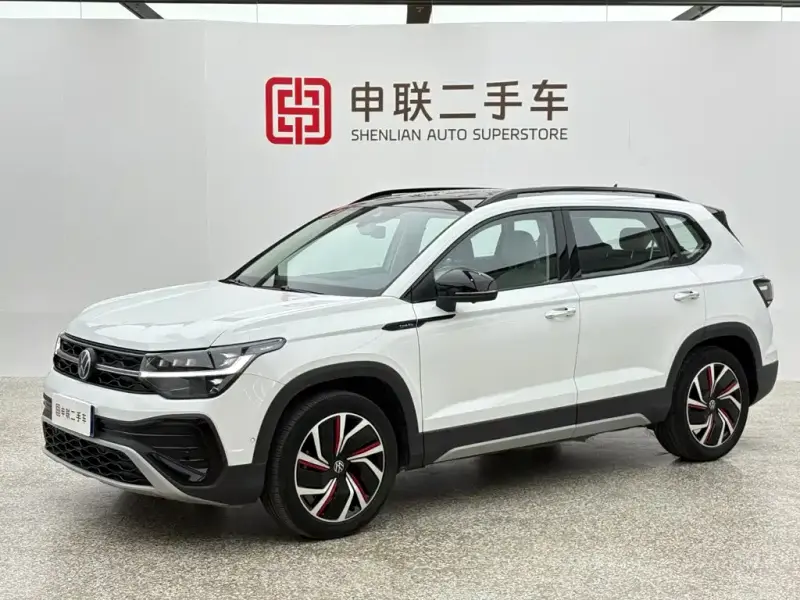 Volkswagen Tharu