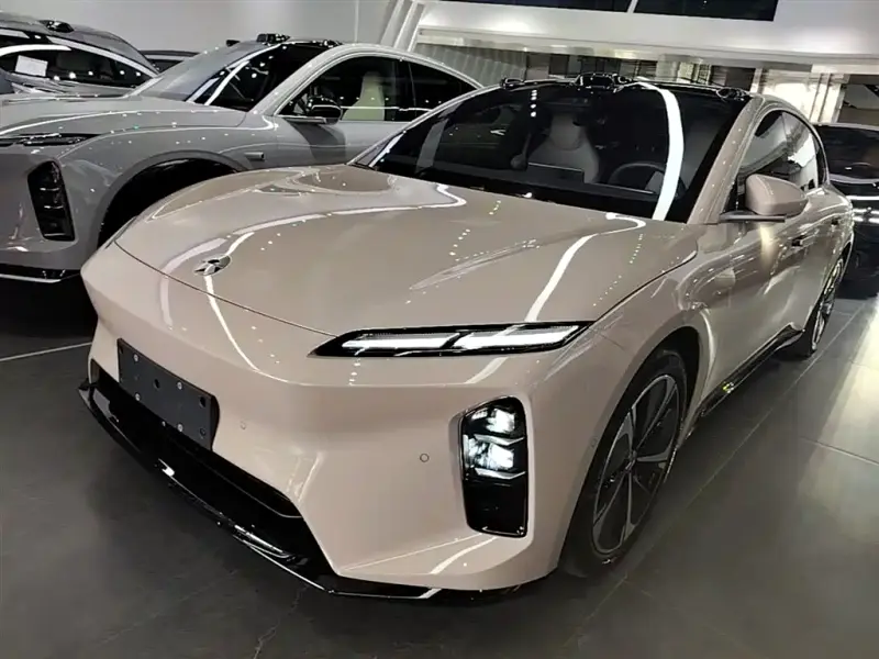 NIO ET5T