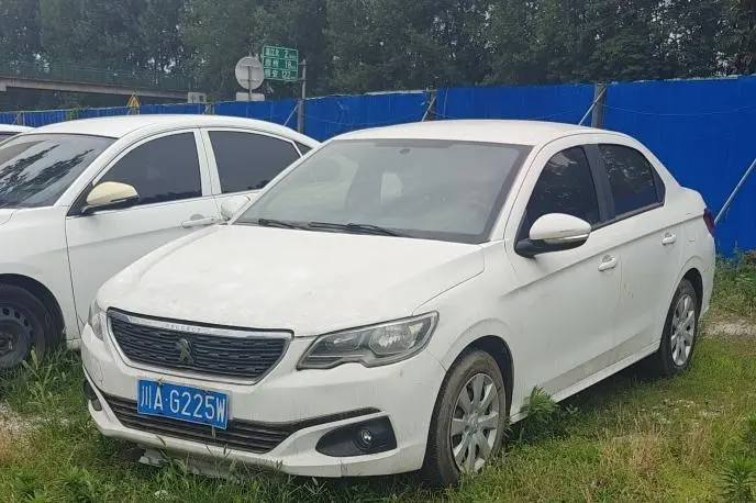 Peugeot 301
