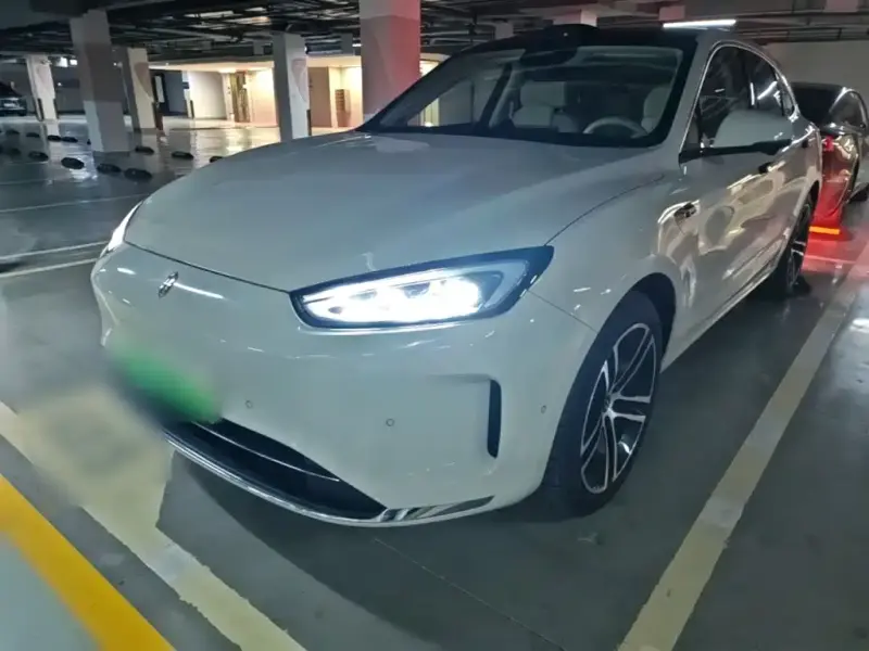 AITO M5
