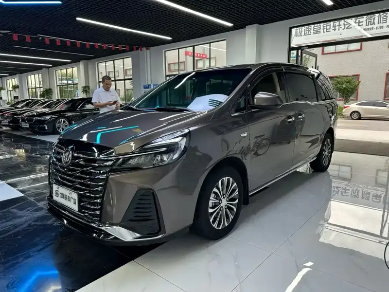 Buick GL8