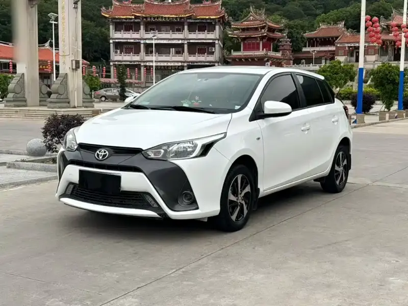 Toyota Yaris L