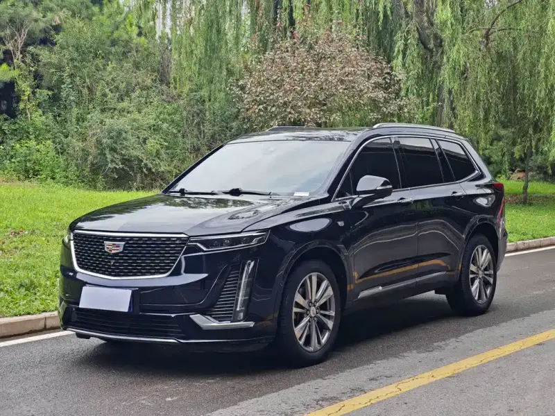 Cadillac XT6