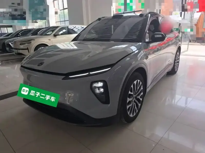 NIO ES6