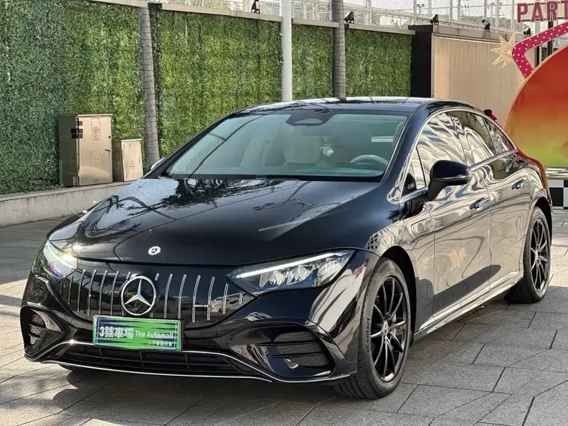 Mercedes-Benz EQE
