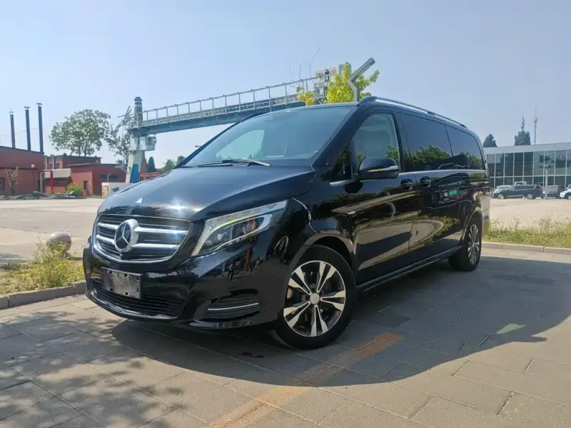 Mercedes-Benz V-Class