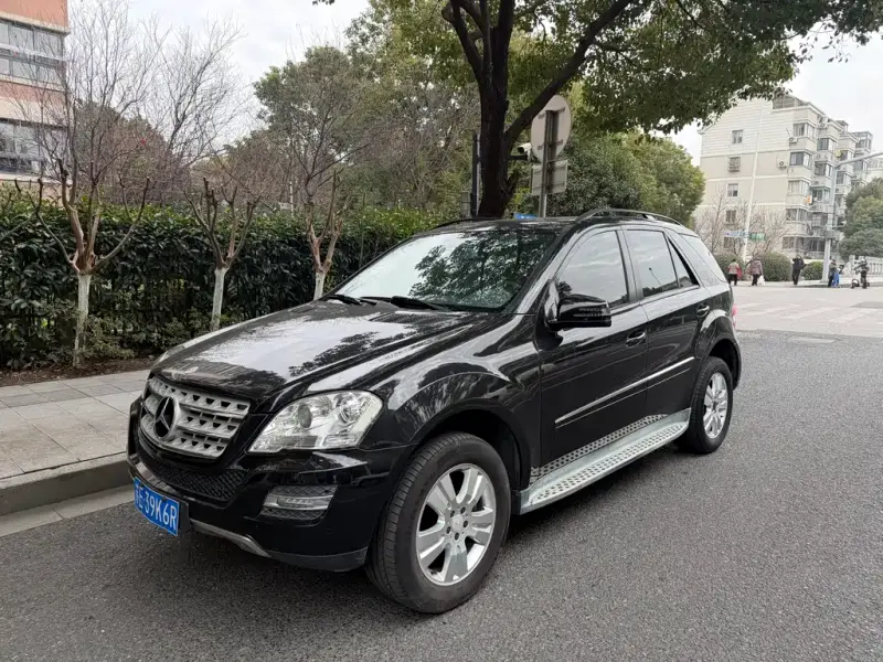 Mercedes-Benz M-Class