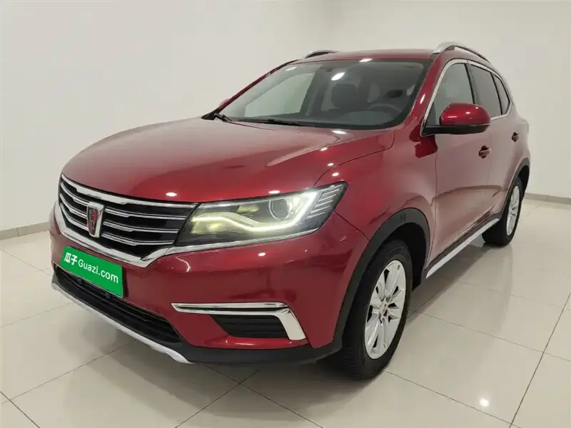 Roewe MG HS (RX5)