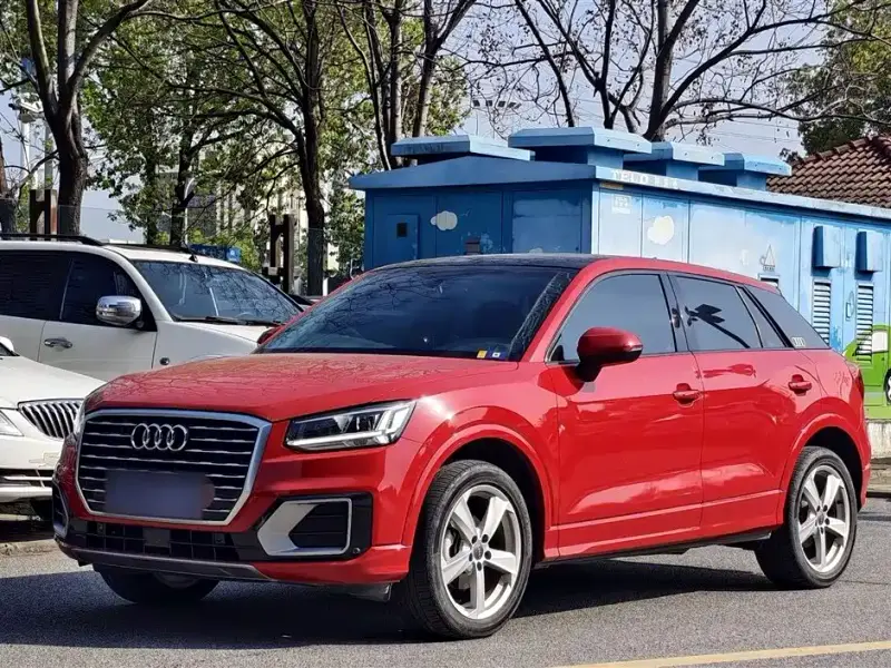 Audi Q2L