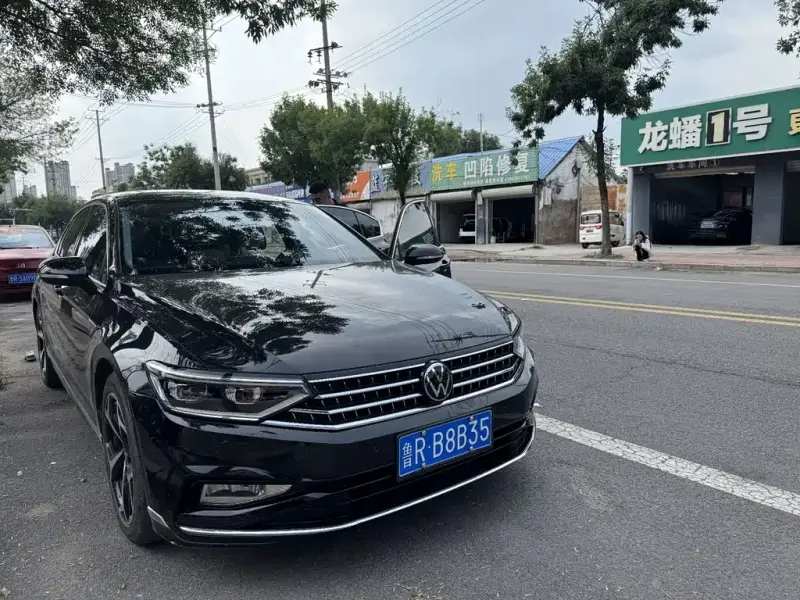 Volkswagen Magotan