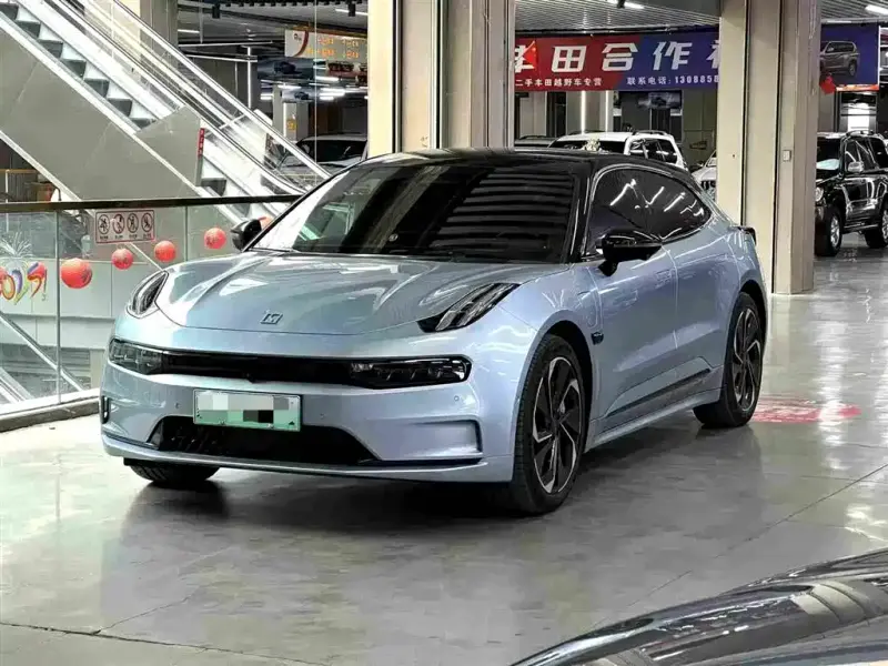 Zeekr 001