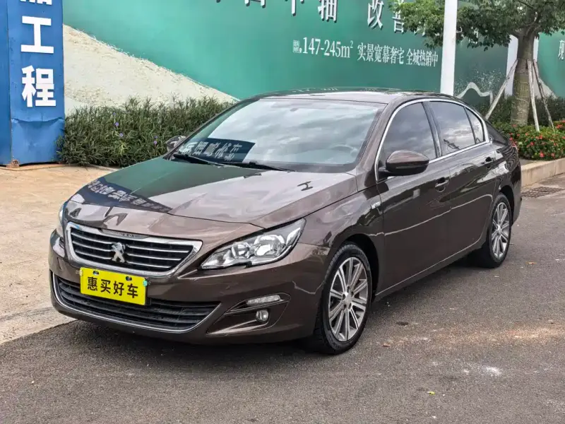 Peugeot 408