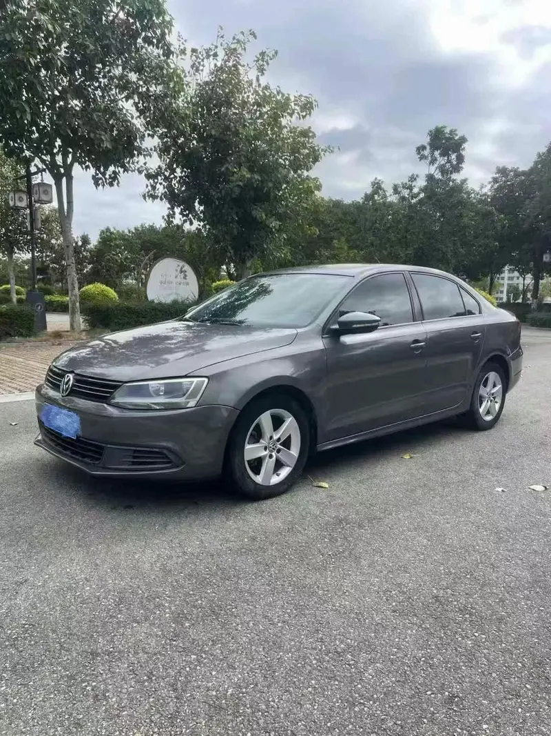 Volkswagen Sagitar