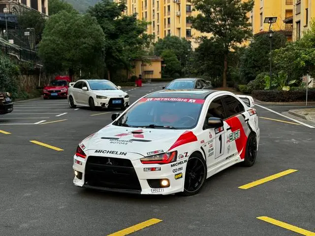 Mitsubishi Lancer EX