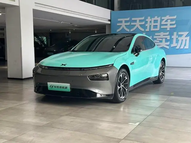 XPeng P7