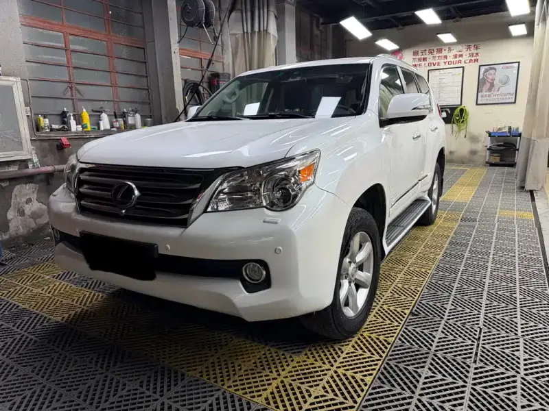 Lexus GX