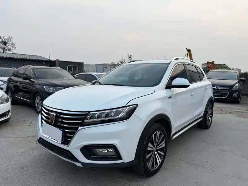 Roewe MG HS (RX5)