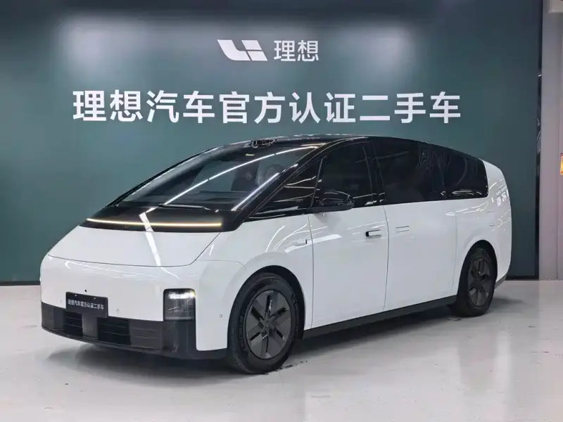 Li Auto MEGA