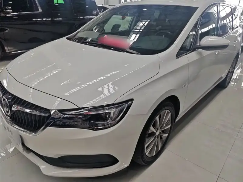 Buick GL6