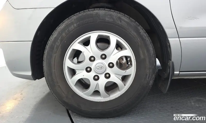 Hyundai H-1