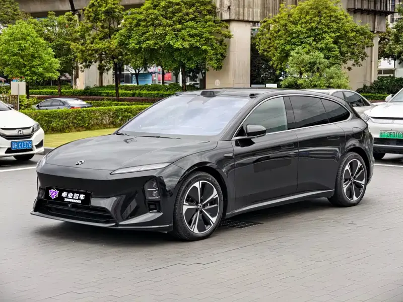 NIO ET5T