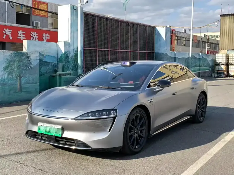 Luxeed Zhijie S7