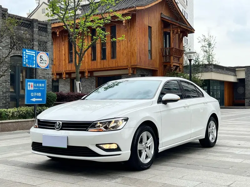 Volkswagen Lamando