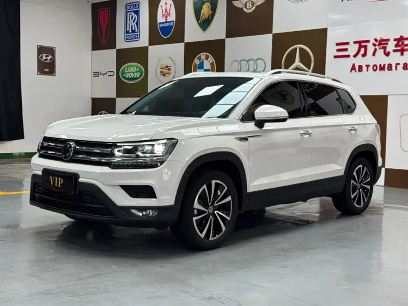 Volkswagen Tharu