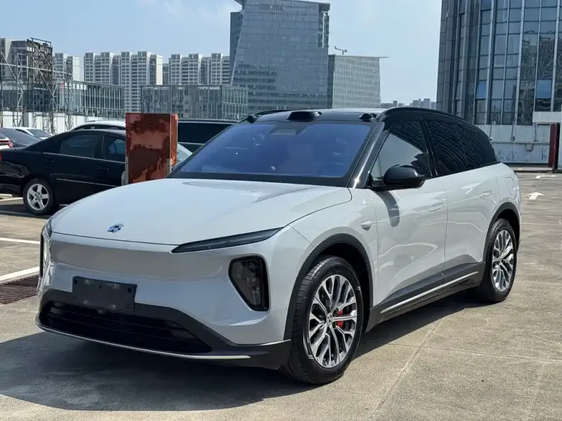 NIO ES6