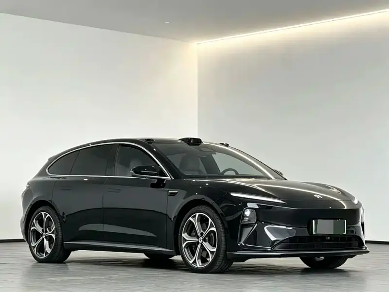 NIO ET5T