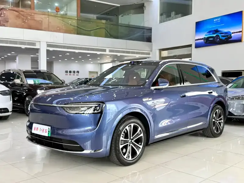 AITO M7