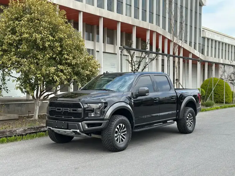 Ford F-150 Raptor