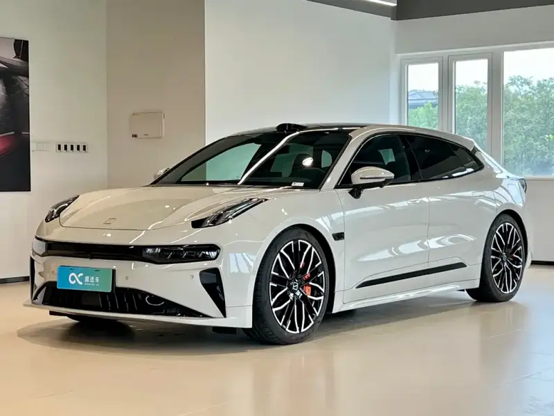 Zeekr 001